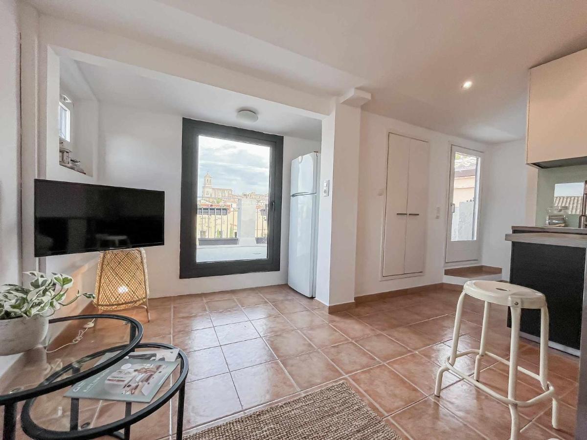 Romantic Duplex With Terrace And Great Views Girona Zewnętrze zdjęcie